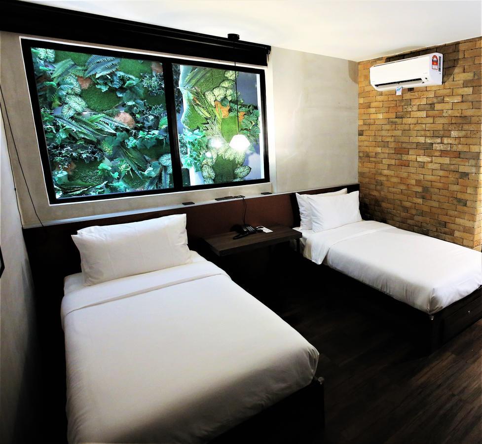 Hotel The Rucksack Caratel - Jonker Wing Malacca Exterior foto